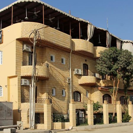 Nile Valley Hotel Luxor Exterior foto